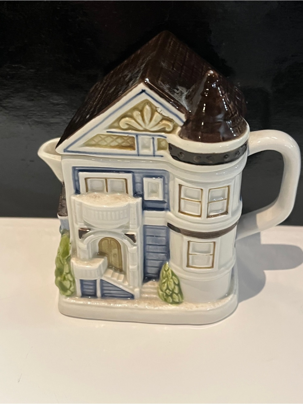 Vintage Otigiri Ceramic Victorian House Cream Pitcher - Otigiri Japan